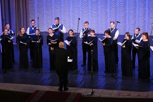 Концерт «Одной любви музыка уступает, но и любовь мелодия...»