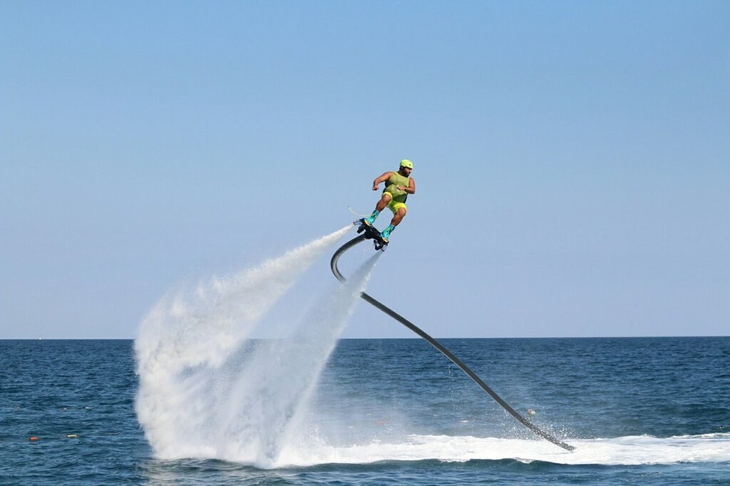 Flyboard Brothers — флайборд в Курпатах